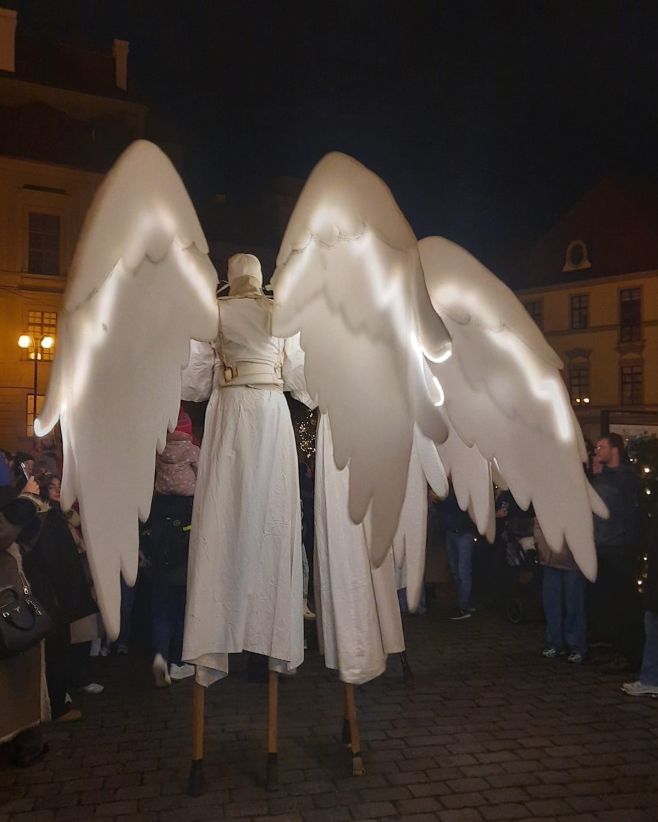 🌟Ty nejkrásnější vánoční zážitky v Praze s dětmi nechcete hledat po kouskách. 🌟Ve Vánočním speciálu Pražských zkratek máte...